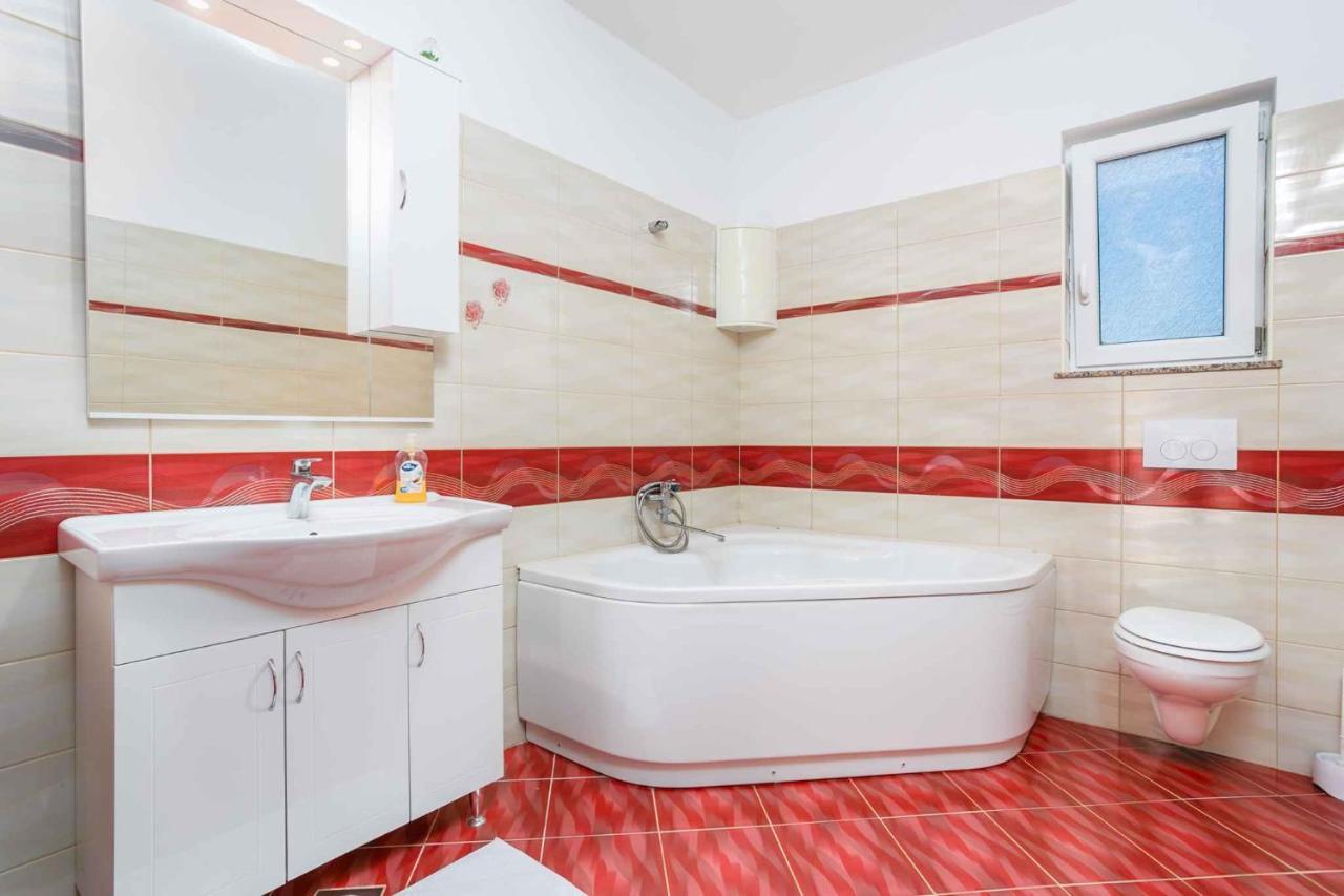 Apartments In Cizici/Insel Krk 31083 Kültér fotó
