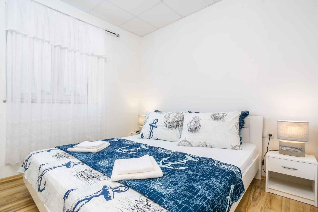 Apartments In Cizici/Insel Krk 31083 Kültér fotó