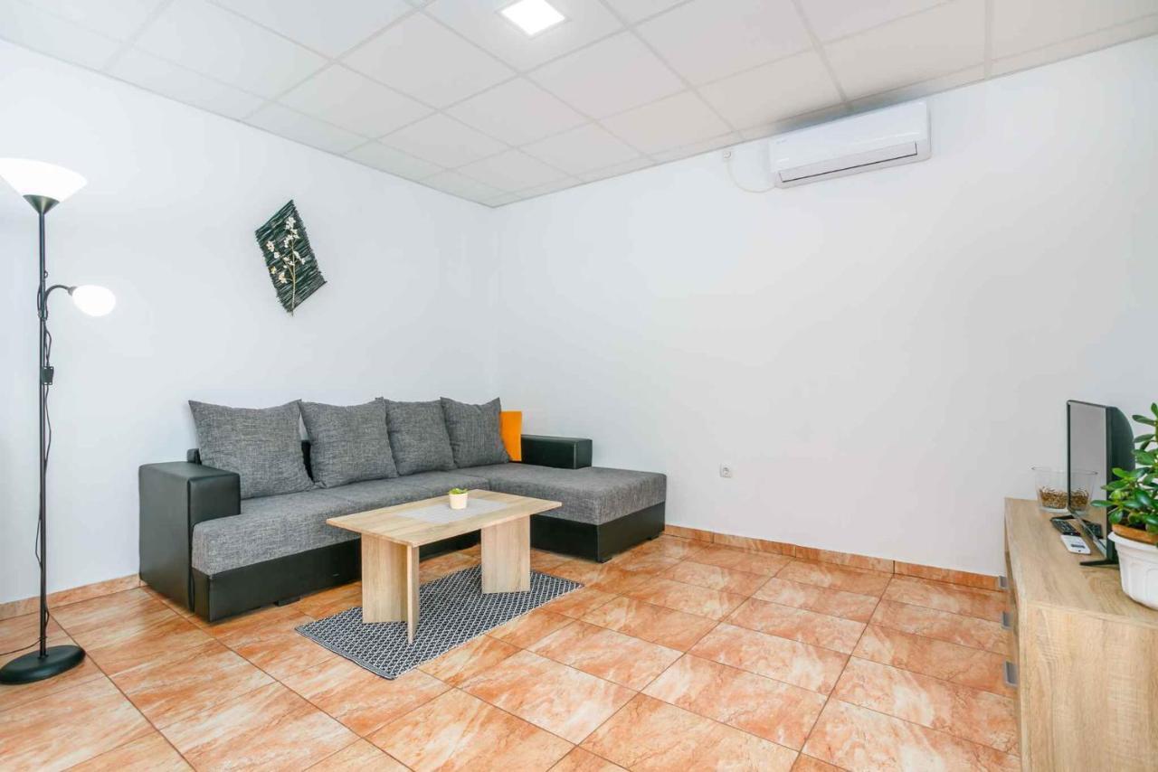 Apartments In Cizici/Insel Krk 31083 Kültér fotó